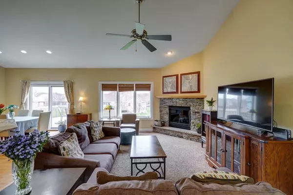 Cottage Grove, WI 53527,335 Meadow Crest Tr