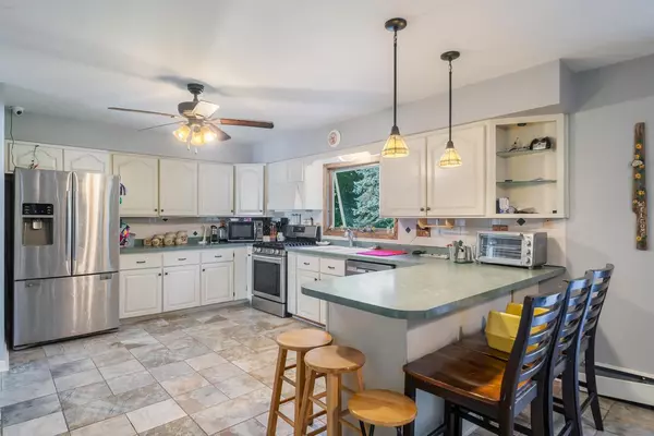 101 Deppiesse ROAD, Random Lake, WI 53075