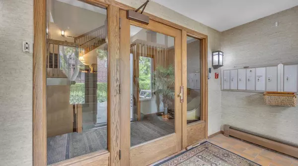 Sheboygan, WI 53081,615 Michigan AVENUE #617