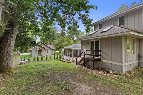 Twin Lakes, WI 53181,709 Manor DRIVE