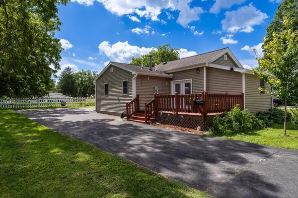 Elkhorn, WI 53121,219 E Page STREET