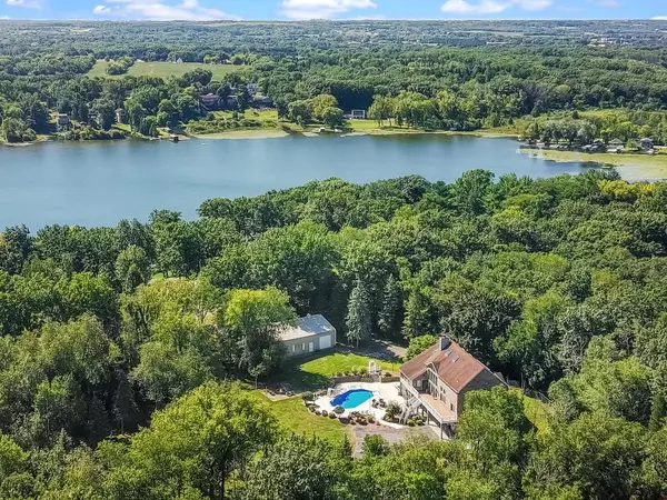 East Troy, WI 53120,W2172 Country Club LANE