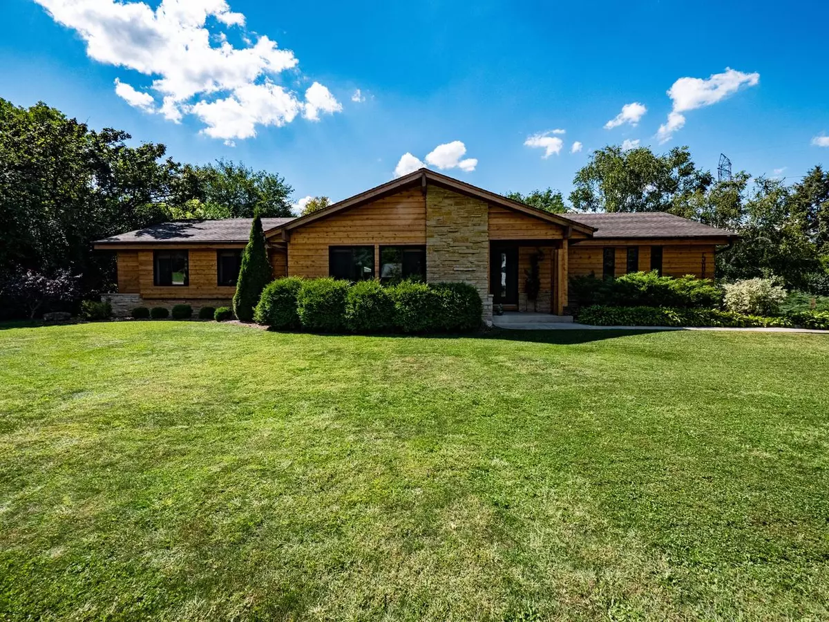 Greenfield, WI 53228,5065 S 102nd STREET