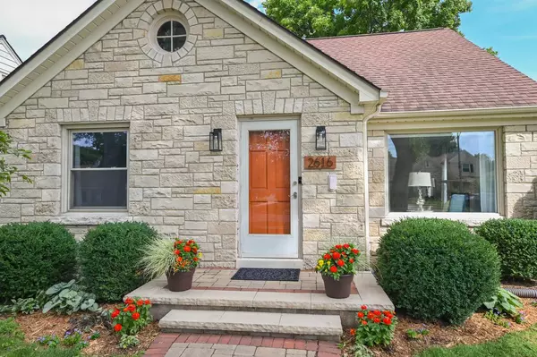 Wauwatosa, WI 53226,2616 N 85th STREET