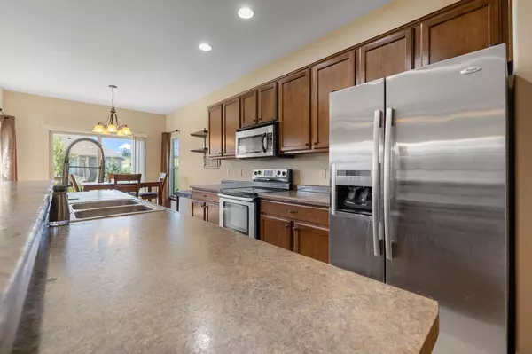 Waukesha, WI 53189,3836 Creekside DRIVE