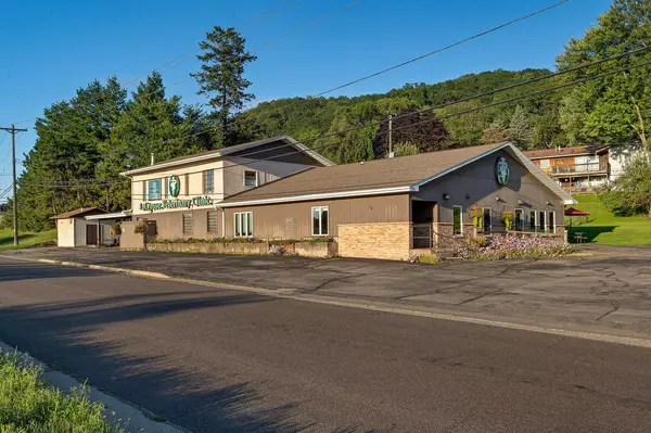 2128-2130 State Road 16, La Crosse, WI 54601