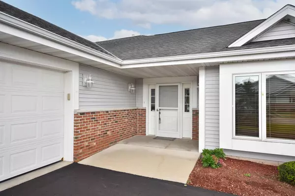 Germantown, WI 53022,N119W17659 Cove LANE #21