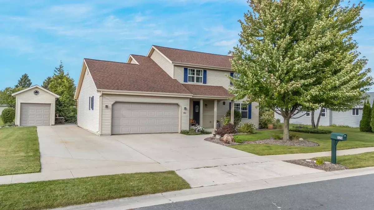 Cedar Grove, WI 53013,220 Meadows AVENUE