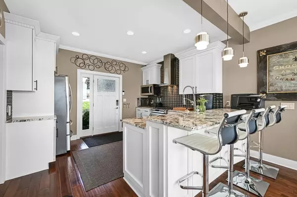 Pewaukee, WI 53072,616 Kopmeier DRIVE