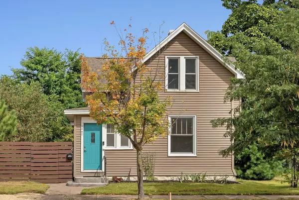 1447 Green Bay STREET, La Crosse, WI 54601