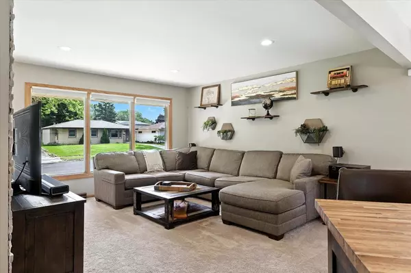 Menomonee Falls, WI 53051,W148N8461 Albert PLACE