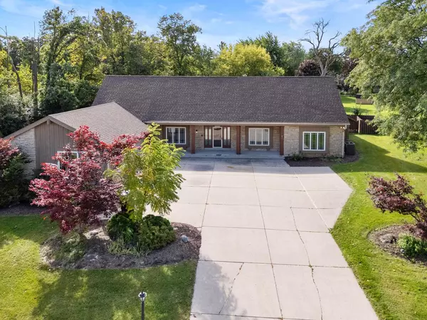 Menomonee Falls, WI 53051,W162N8224 Tamarack COURT