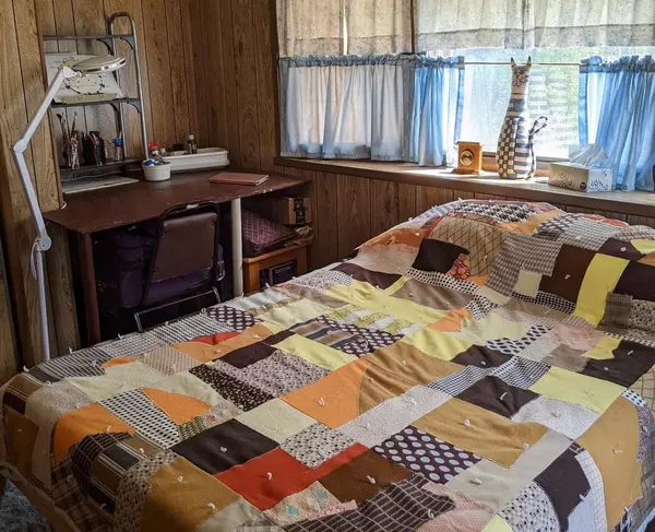 Hancock, WI 54943,976 Blackhawk Ct