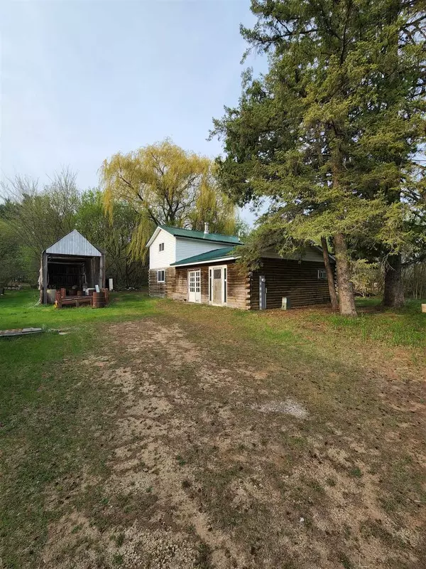 1952 Hwy 21, Arkdale, WI 54613