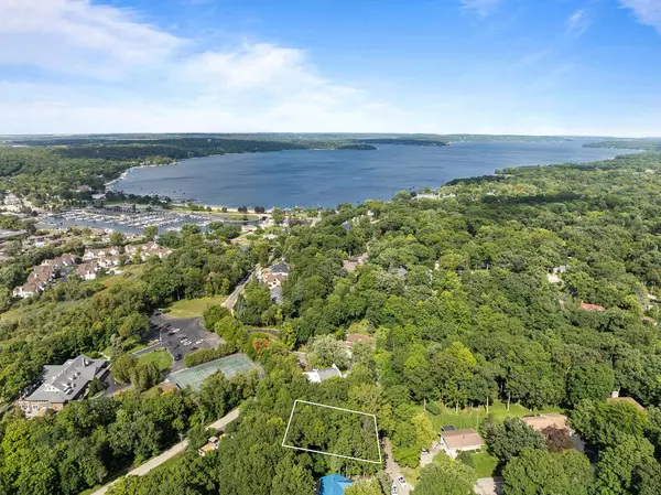 Fontana, WI 53125,Lt17 TARRANT DRIVE