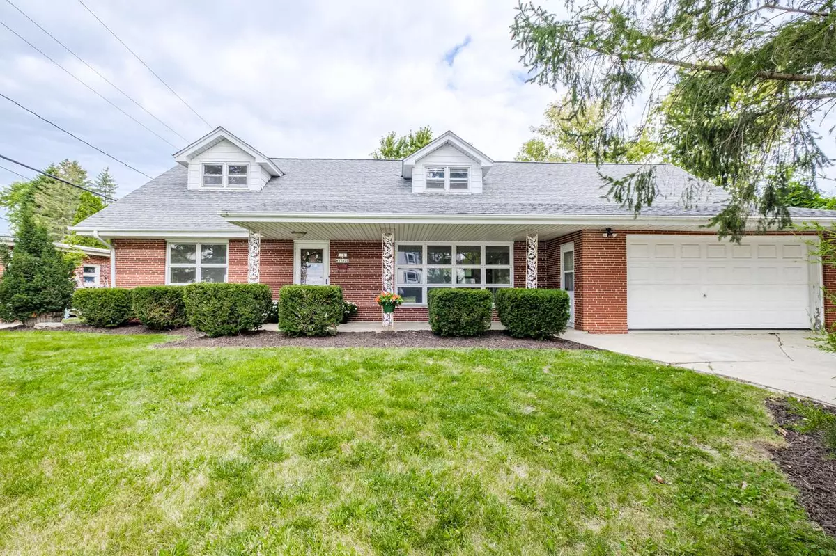 Menomonee Falls, WI 53051,N88W17020 Main STREET