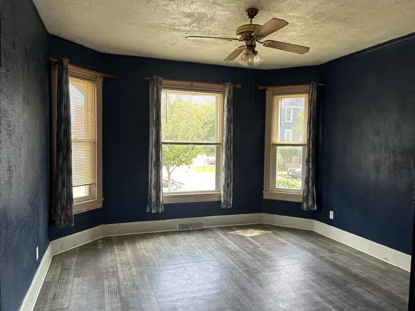 Racine, WI 53403,1300 Park AVENUE