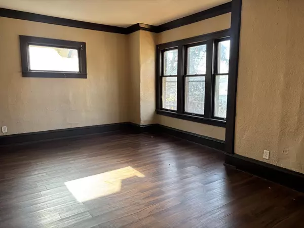 Milwaukee, WI 53210,2320 N 44th STREET #2322