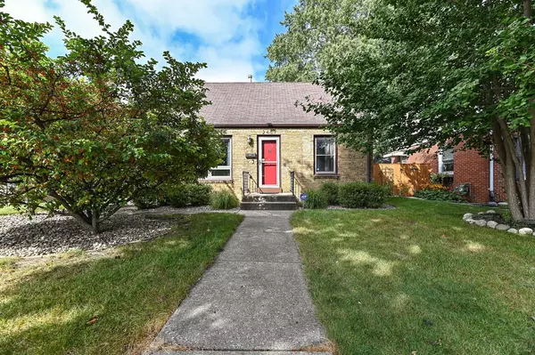 2457 S 59th STREET, West Allis, WI 53219