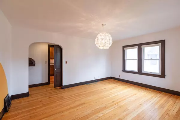 La Crosse, WI 54601,1601 Green Bay STREET