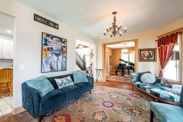 Milwaukee, WI 53208,3405 W Saint Paul AVENUE