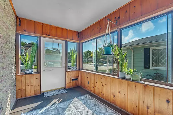 Racine, WI 53405,220 Mertens AVENUE