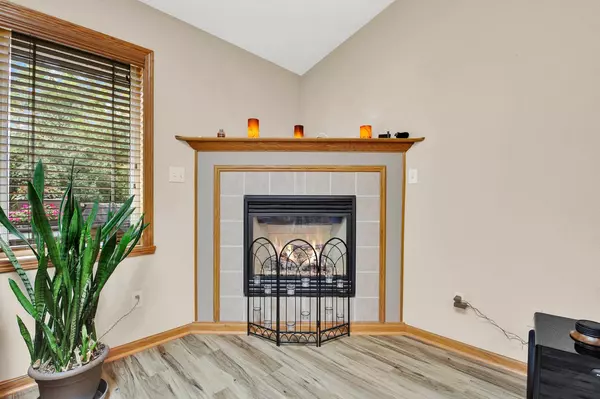 South Milwaukee, WI 53172,3359 Sanctuary DRIVE