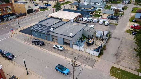 West Salem, WI 54669,103 Leonard STREET N