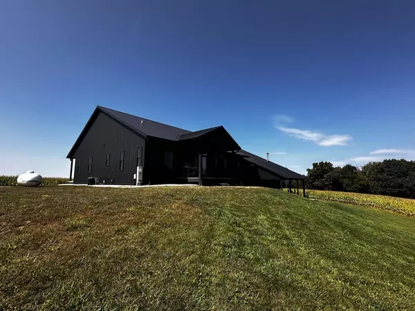 Westby, WI 54667,E4984 Role COURT