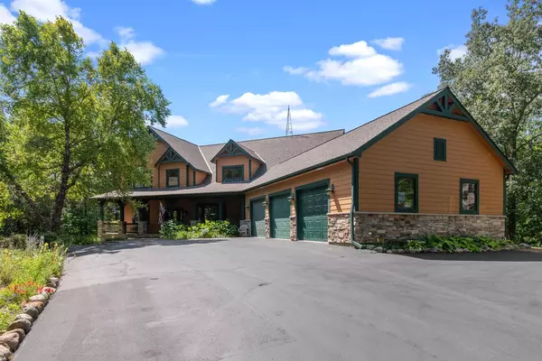Jackson, WI 53037,3659 Cedar Creek COURT