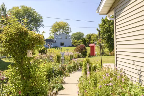 Menomonee Falls, WI 53051,W181N8243 Destiny DRIVE