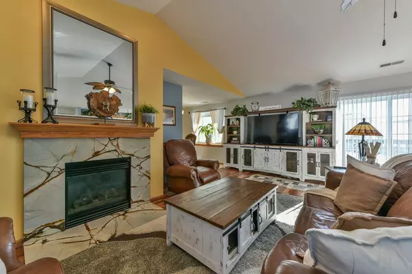 Greenfield, WI 53221,5341 S Hidden DRIVE