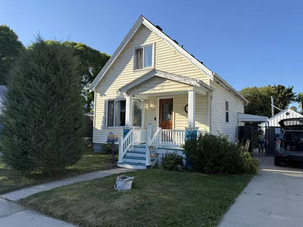9420 W Rogers STREET, West Allis, WI 53227