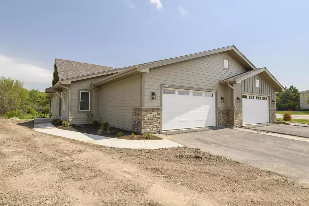 Lannon, WI 53046,7038 Stonewood LANE