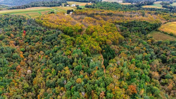 Coon Valley, WI 54623,000 NIESEN ROAD