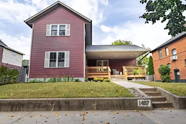 La Crosse, WI 54601,1407 Farnam STREET