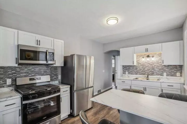 Milwaukee, WI 53209,2116 W Atkinson AVENUE #2116A
