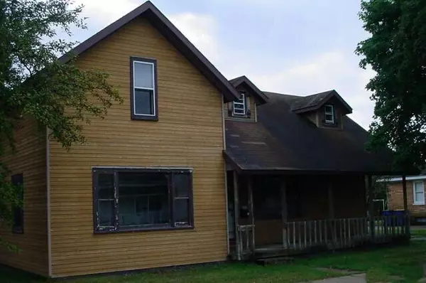 Merrill, WI 54452,307 N Van Rensselaer STREET