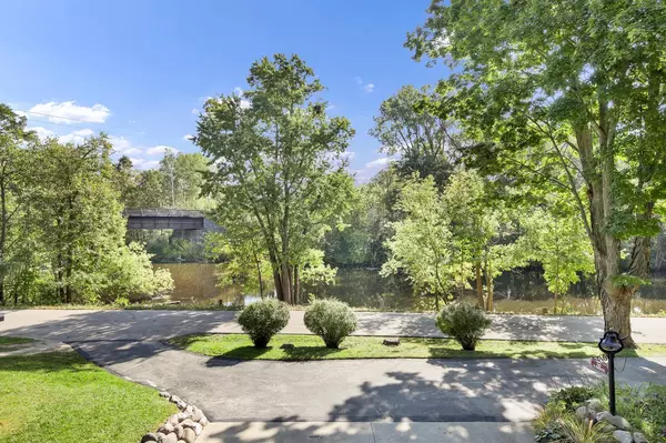 West Bend, WI 53090,7107 River DRIVE N