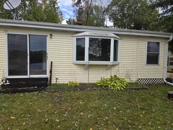 Campbellsport, WI 53010,W932 Birchwood DRIVE