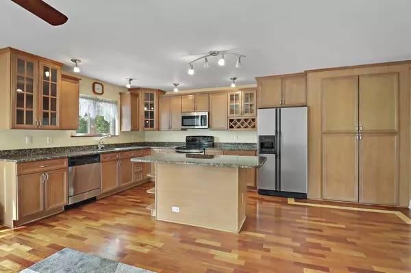 Bristol, WI 53104,11706 214th AVENUE