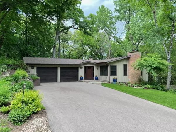 4706 Deerpath Rd, Middleton, WI 53562