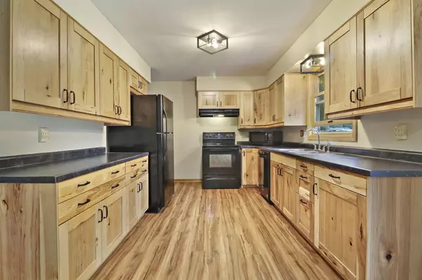 Burlington, WI 53105,2340 N Browns Lake DRIVE