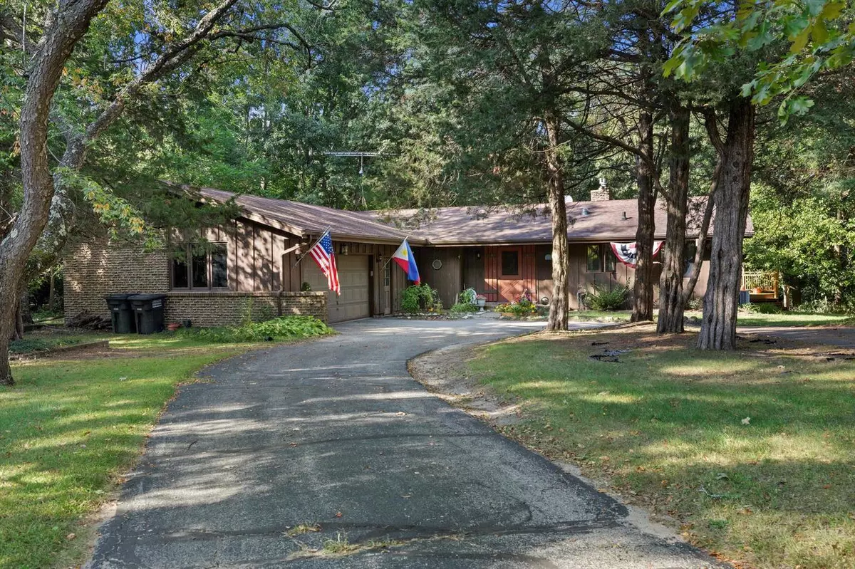 East Troy, WI 53120,N9162 Woodridge COURT