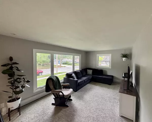 West Bend, WI 53095,653 S 15th AVENUE