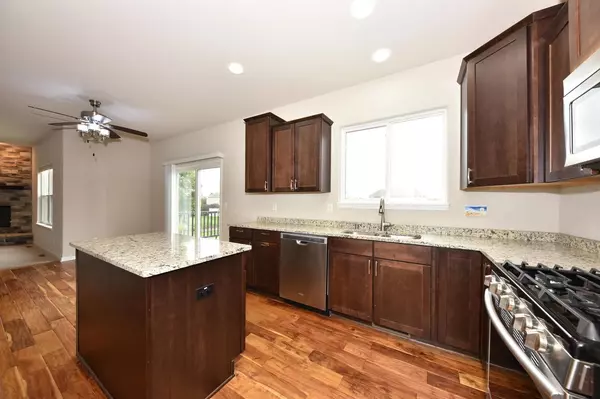 Grafton, WI 53024,1835 Windrush DRIVE