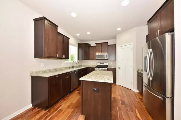 Grafton, WI 53024,1835 Windrush DRIVE