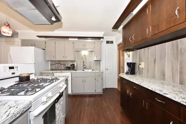 Port Washington, WI 53074,1219 W Grand AVENUE