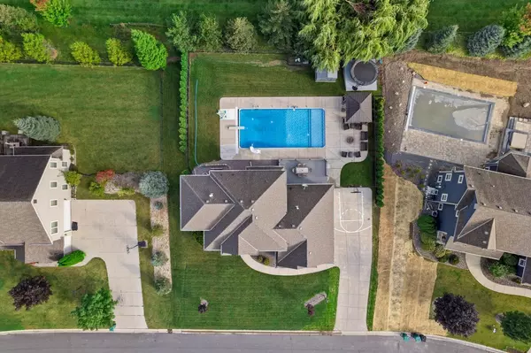 Menomonee Falls, WI 53051,N63W13412 Hummingbird WAY
