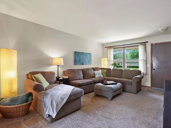 Waunakee, WI 53597,211 Kingston Way